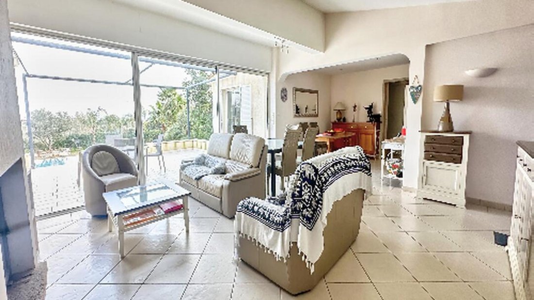 House in Grimaud, Provence-Alpes-Côte d'Azur, France 5 - 15513445