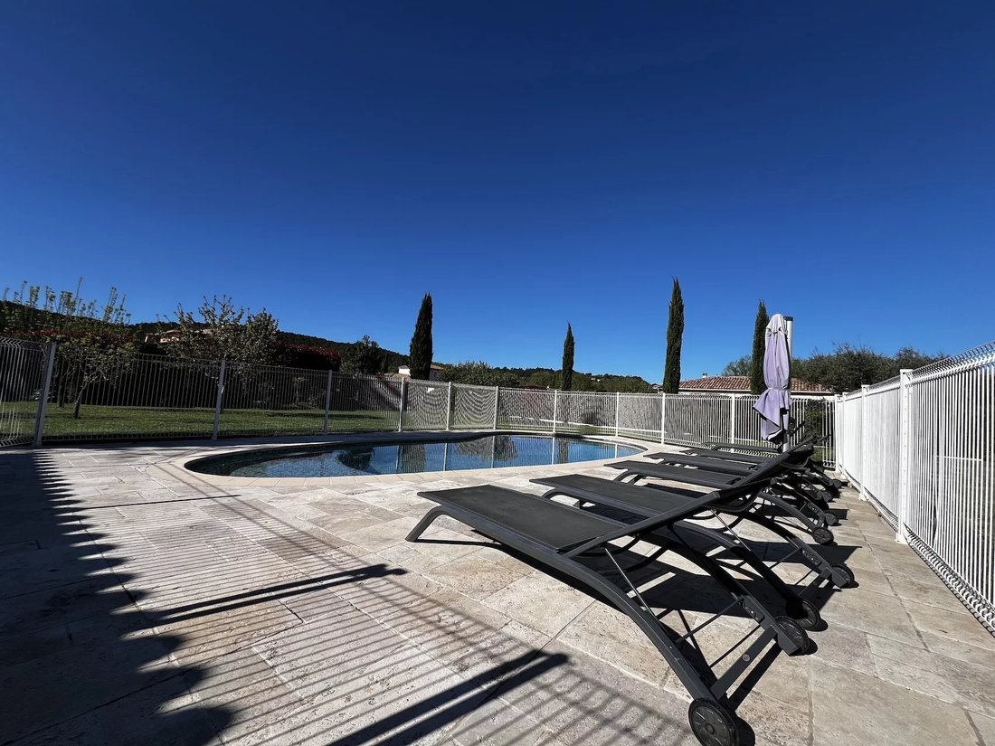 Villa in Carcès, Provence-Alpes-Côte d'Azur, France 4 - 15345512