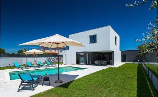 Villa in Mjesni odbor Busoler, Grad Pula, Istria County 1