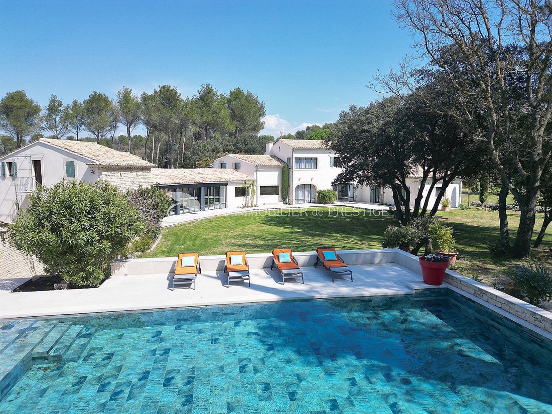 Château des Rêves Provençaux – 15 Hectares d’Éternité entre Ventoux et Luberon