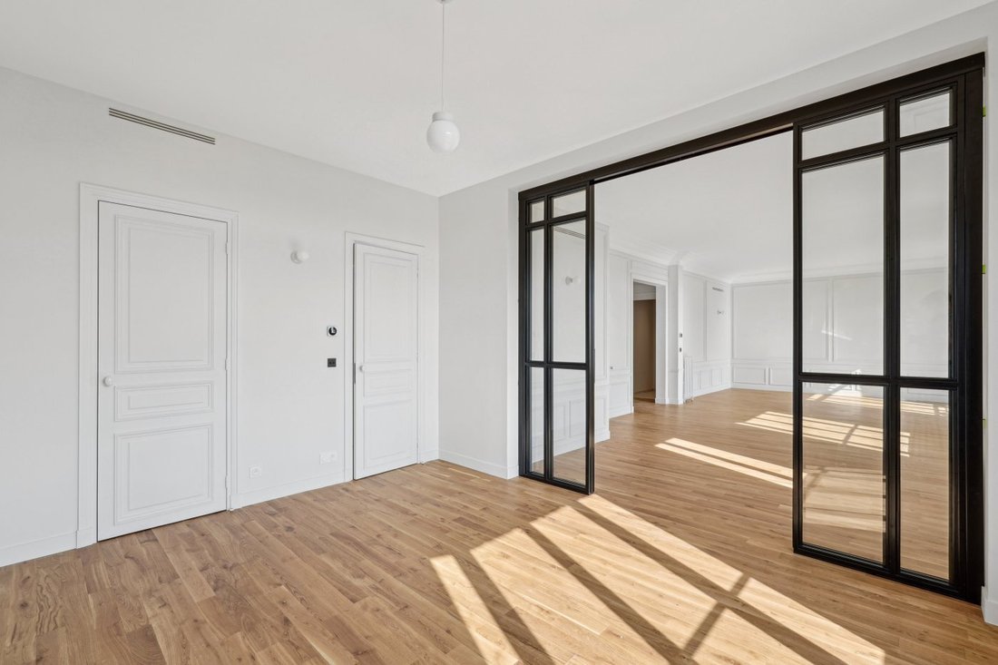 Apartment in Ile de la Jatte - Parc d'Orléans, Neuilly-sur-Seine, France 4 - 15151142