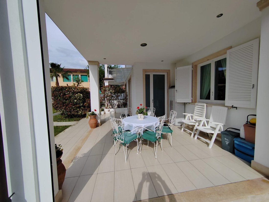 Villa in Center, Forte dei Marmi, Tuscany 3 - 15514413