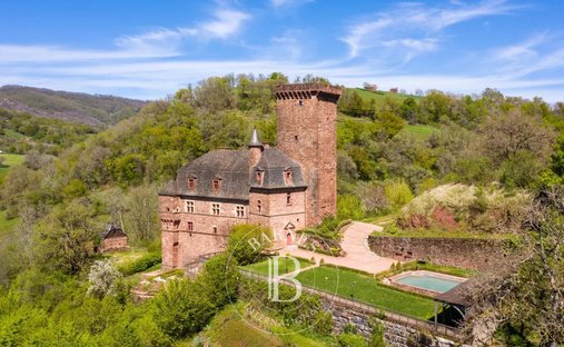17th Century Castle In Aveyron