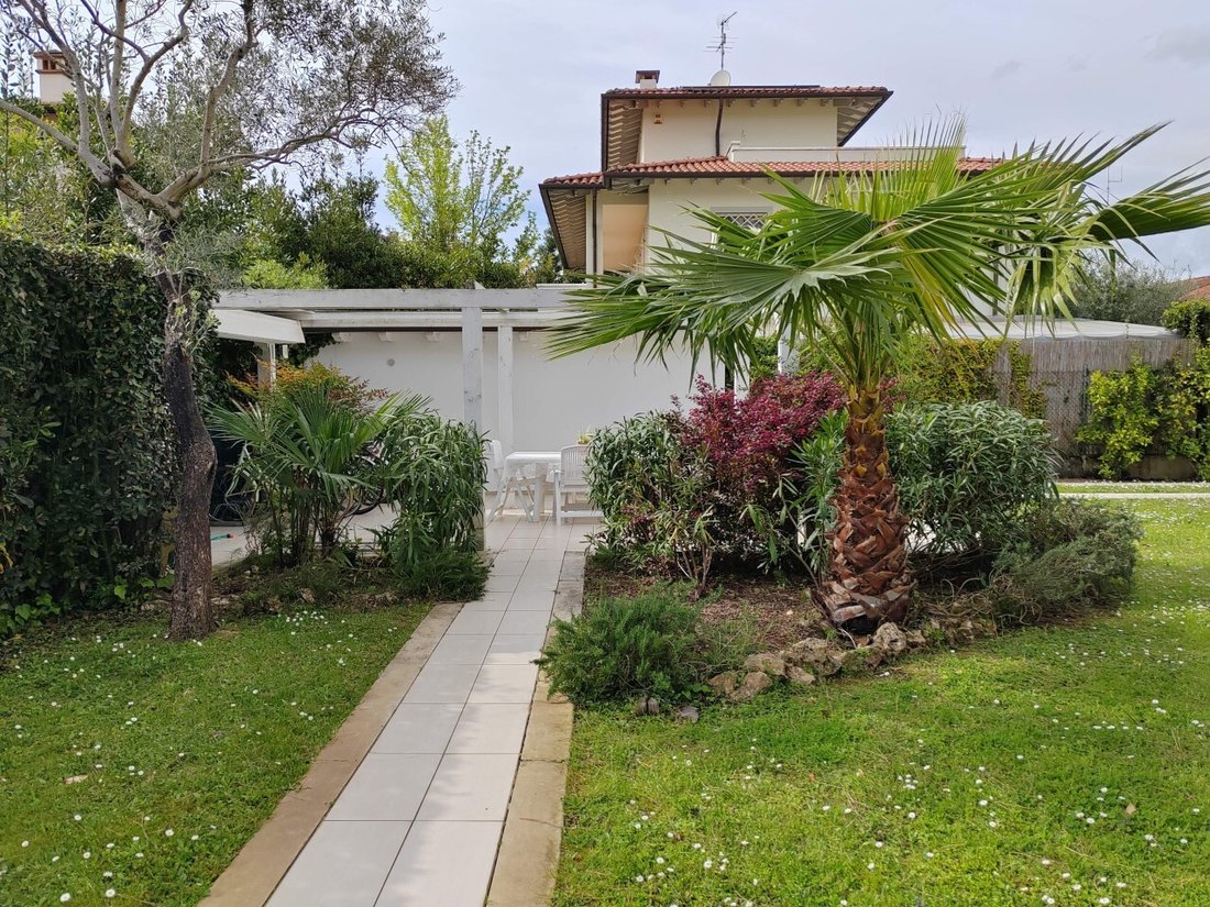 Villa in Center, Forte dei Marmi, Tuscany 5 - 15204361
