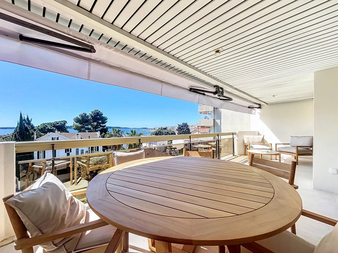 Apartment in Cannes, Provence-Alpes-Côte d'Azur, France 2 - 15215076