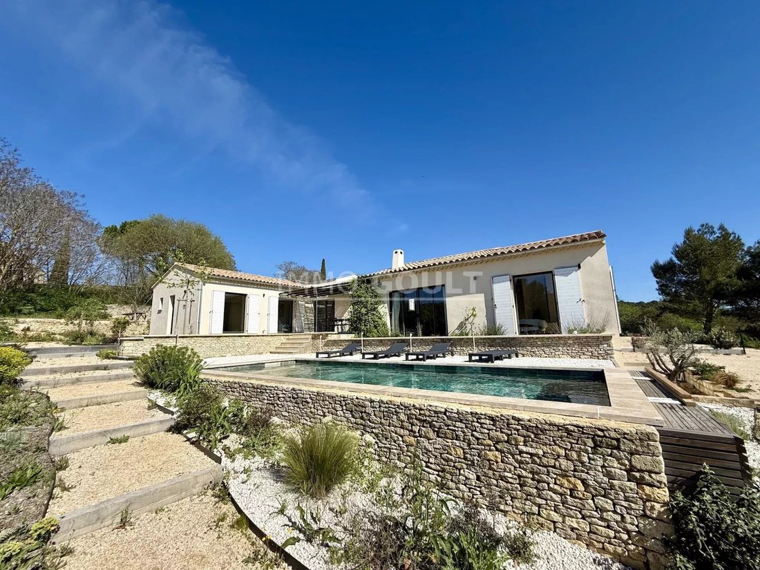 House in Gordes, Provence-Alpes-Côte d'Azur, France 4 - 15509354