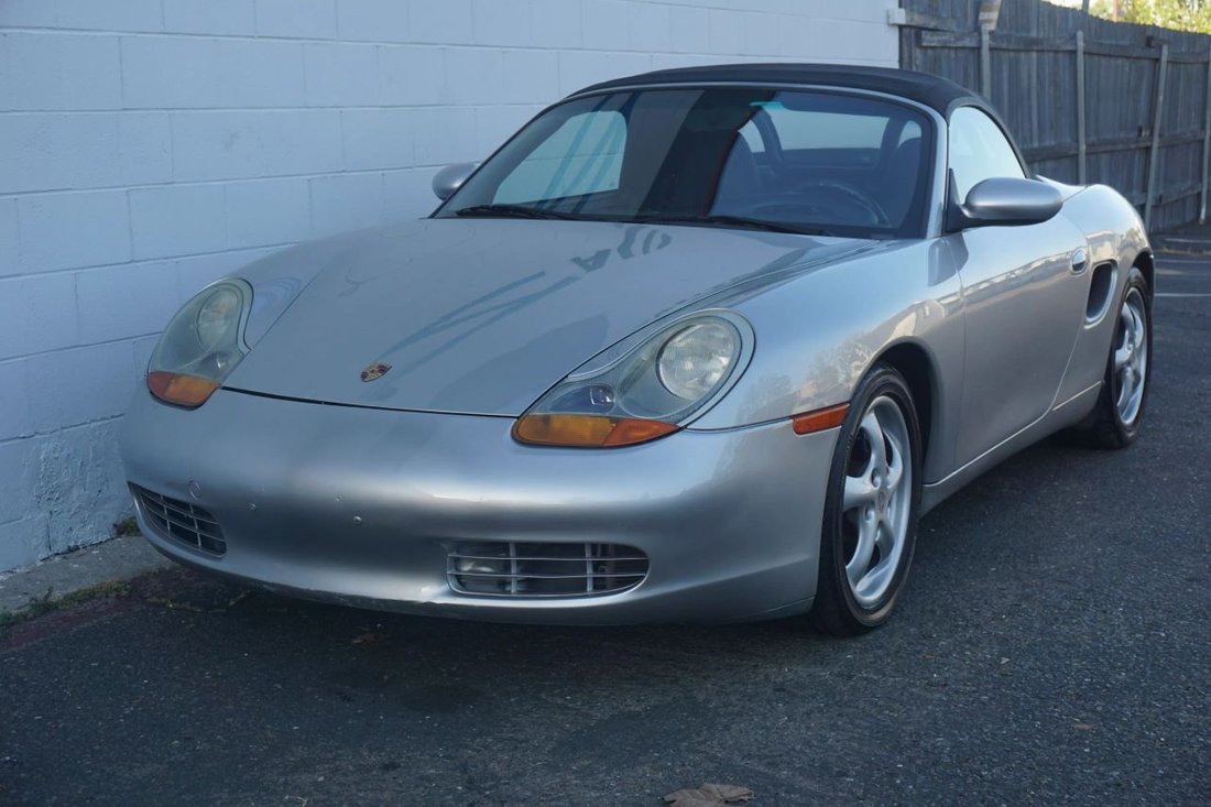 Cabriolet in Sacramento, CA, United States 2 - 15515256