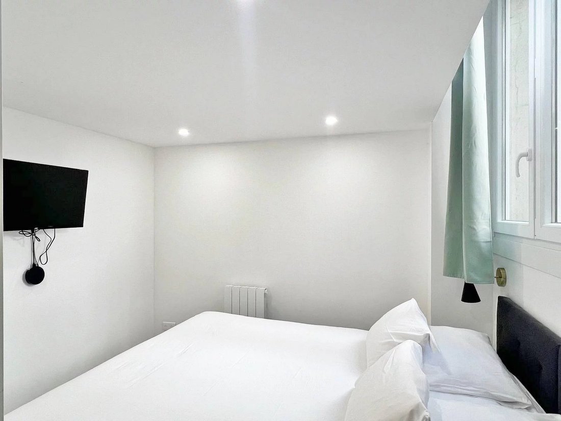 Apartment in Nation-Alexandre Dumas, Paris 11e Arrondissement, Paris 4 - 15476530