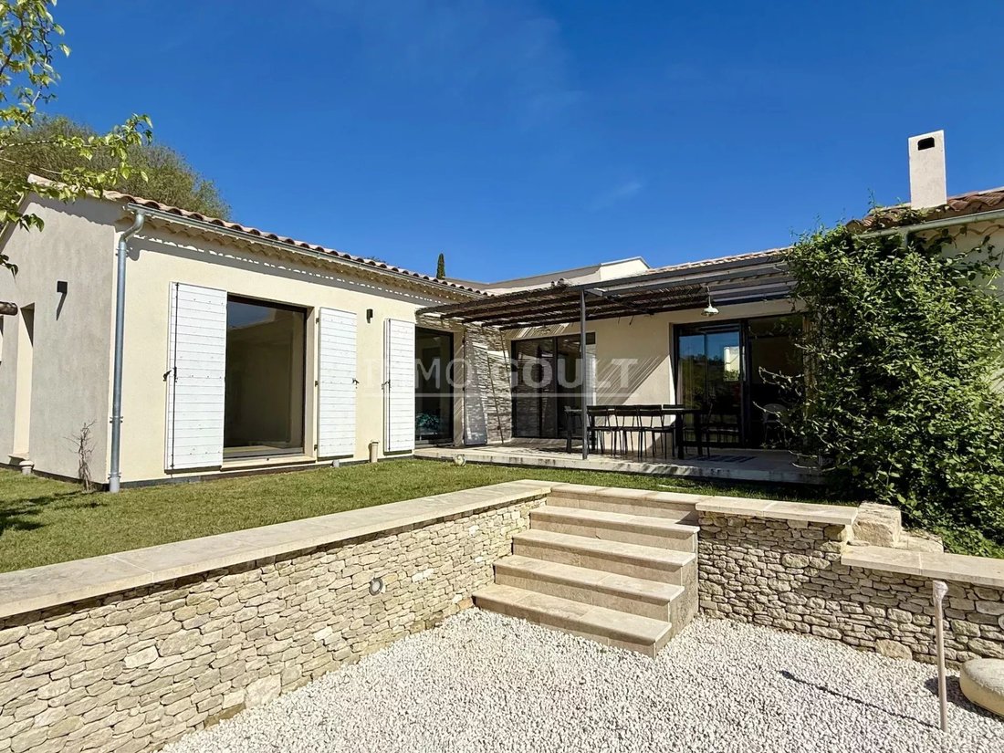 House in Gordes, Provence-Alpes-Côte d'Azur, France 5 - 15509354