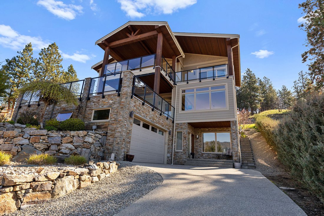 House in Lake Country, British Columbia, Canada 1 - 15520813