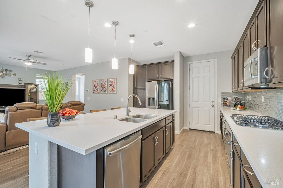 House in Rohnert Park, California, United States 2 - 15521094