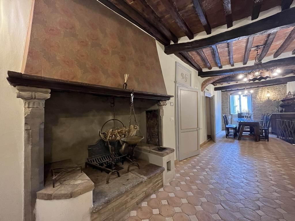 Apartment in Center, Cortona, Tuscany 2 - 15518407