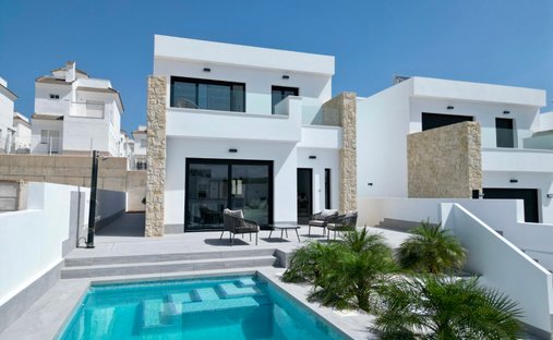 Villa in San Fulgencio, Valencian Community, Spain 1