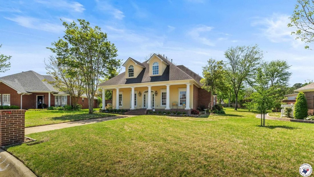 House in Texarkana, Texas, United States 1 - 15520838