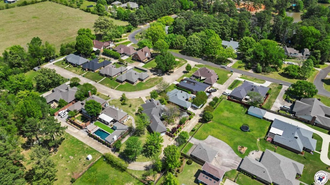 House in Texarkana, Texas, United States 4 - 15520838