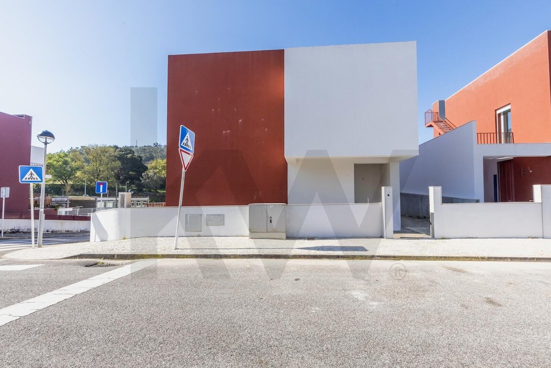 House in Lousa, Lisbon, Portugal 3 - 14699848
