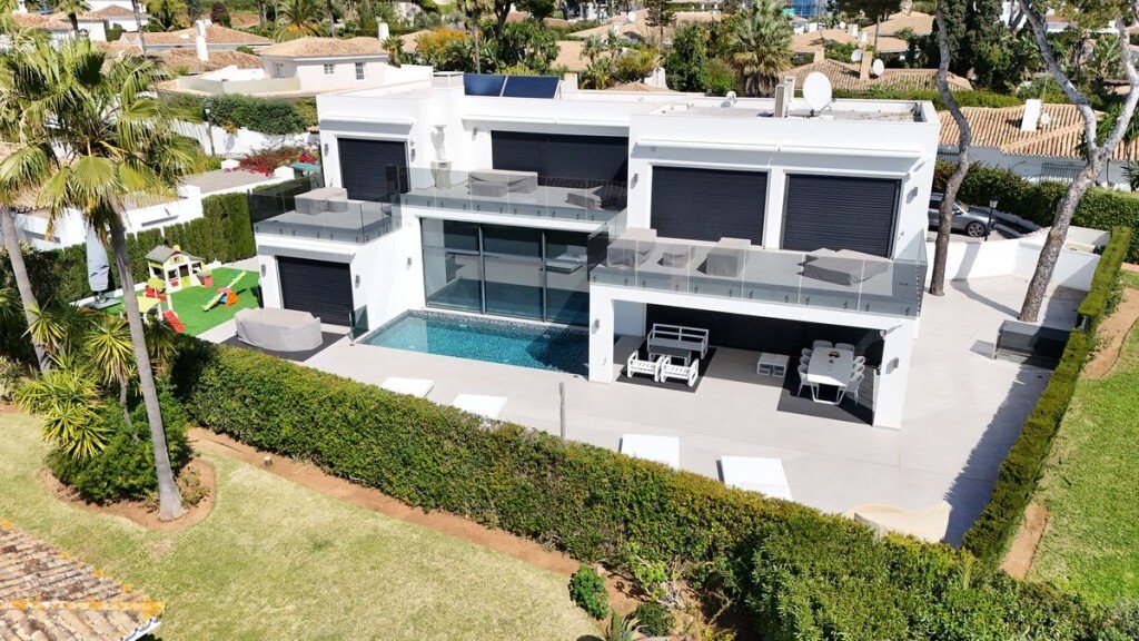 Villa in Marbella, Andalusia, Spain 1 - 15520909