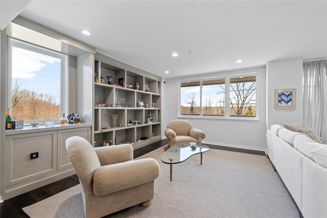 House in Port Washington, New York, United States 5 - 15522431