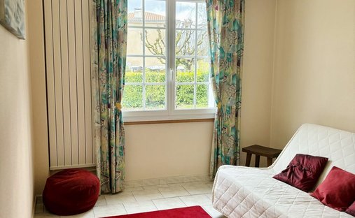 Castle for Sale in Barbezieux-Saint-Hilaire, Nouvelle-Aquitaine, France