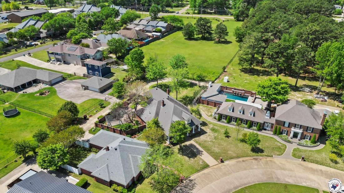 House in Texarkana, Texas, United States 2 - 15520838