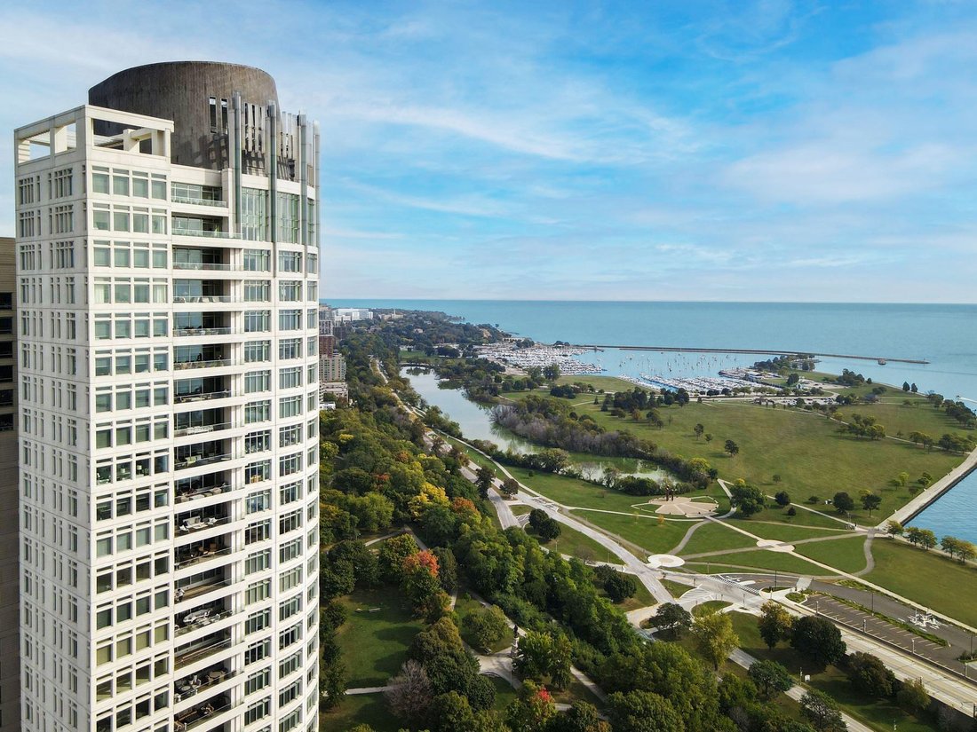 Condo in Milwaukee, Wisconsin, United States 1 - 15140749