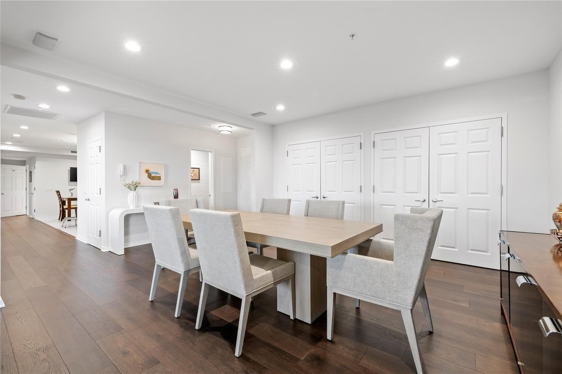 House in Port Washington, New York, United States 4 - 15522431