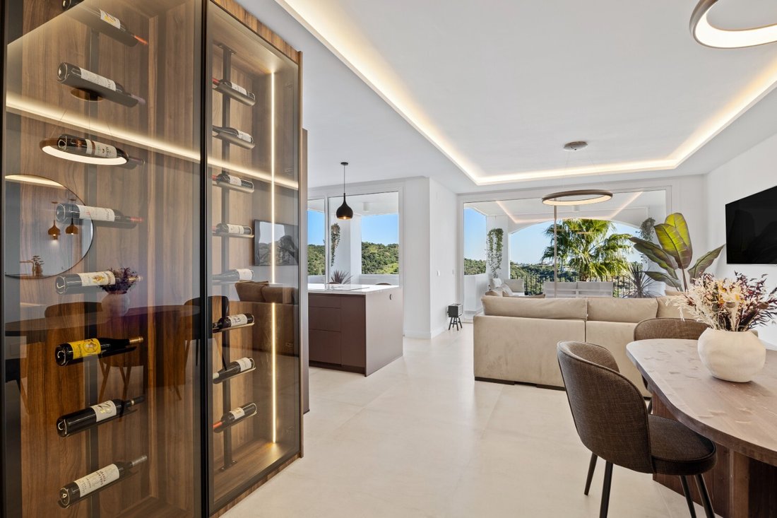 Apartment in La Quinta, Benahavis, Andalusia 4 - 15518965