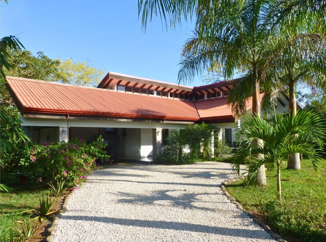 Villa in Las Delicias, Puntarenas Province, Costa Rica 2 - 15520571