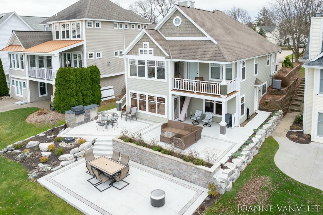 Haus in Laketown Township, Michigan, Vereinigte Staaten 1 - 15521541