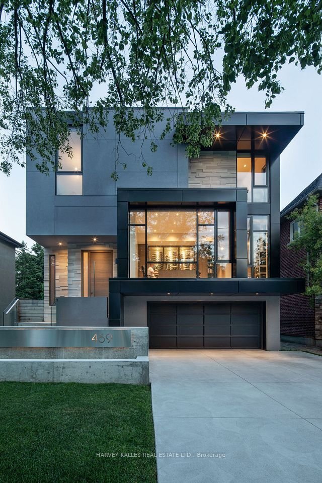 House in Toronto, Ontario, Canada 1 - 15521392