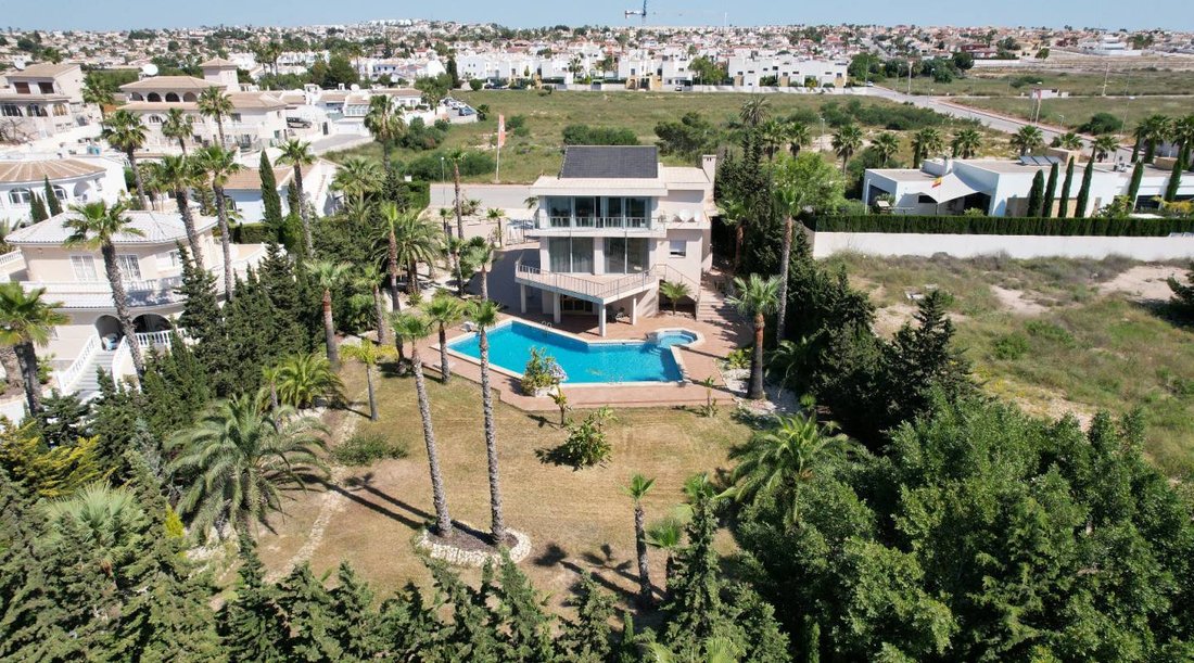Villa in Ciudad Quesada, Rojales, Valencian Community 1 - 13213733