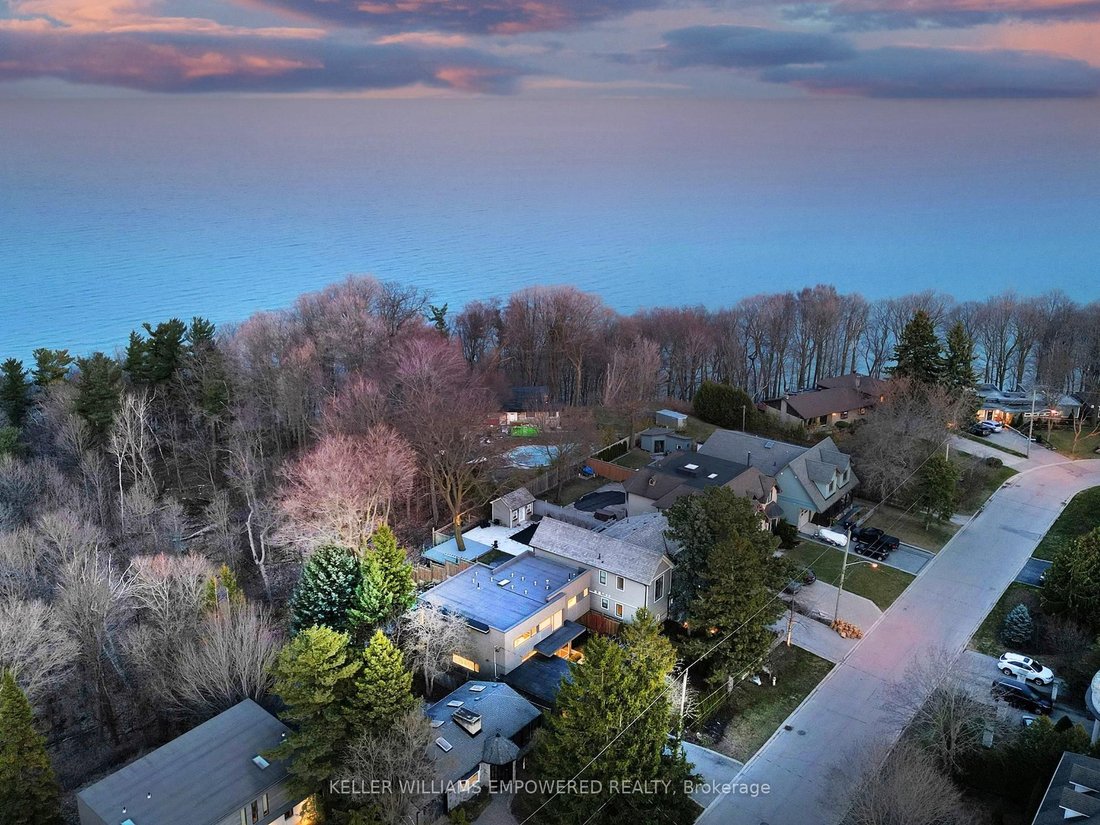 House in Toronto, Ontario, Canada 3 - 15522493