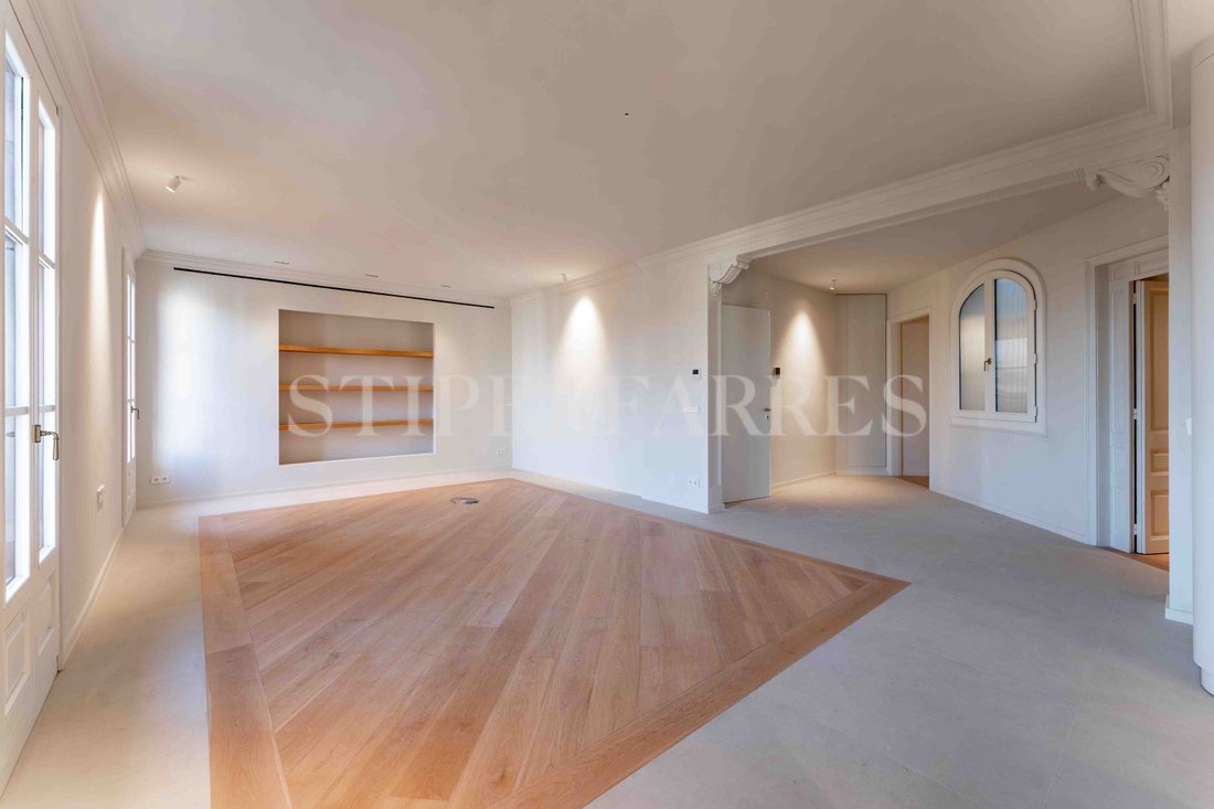 Apartment in Eixample, Barcelona, Spain 5 - 15524057