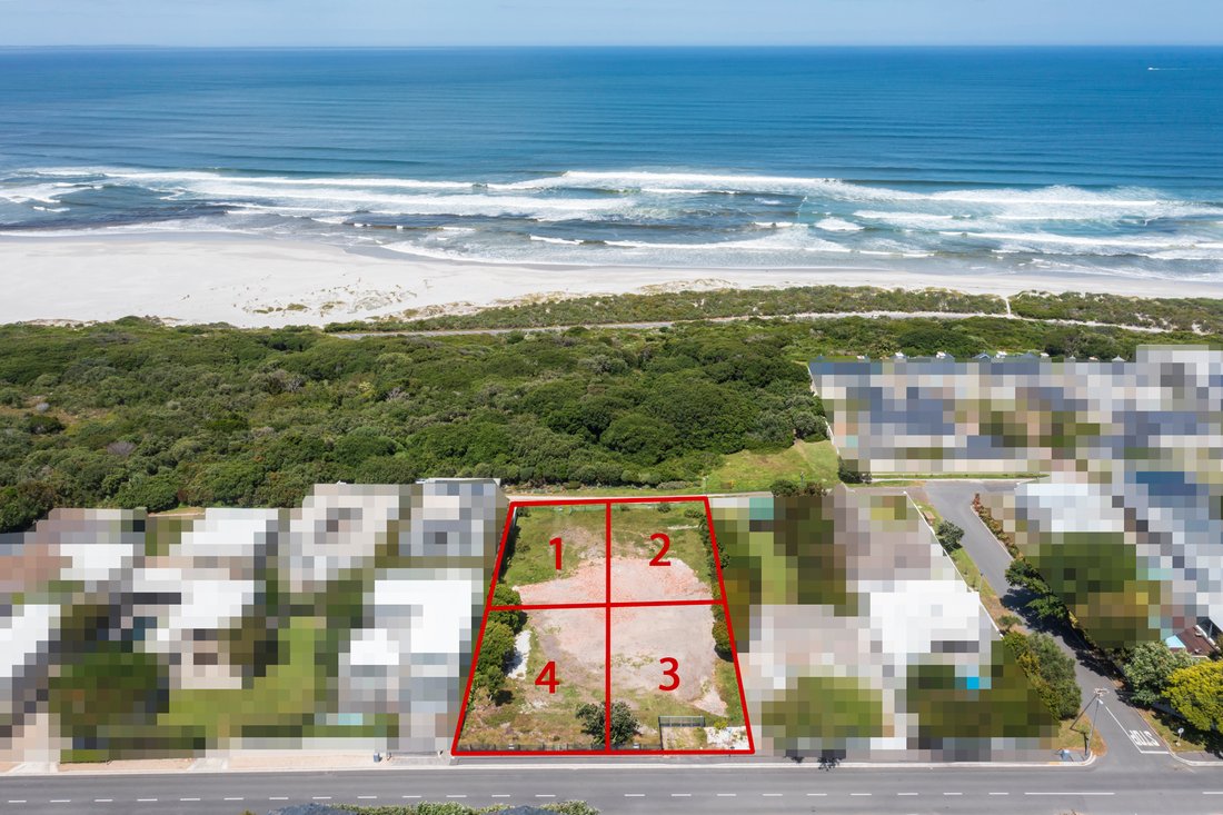 Land in Overstrand Local Municipality, Western Cape, South Africa 1 - 13918366