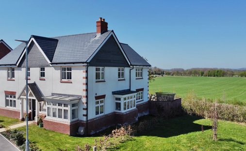 House in Upavon, England 1