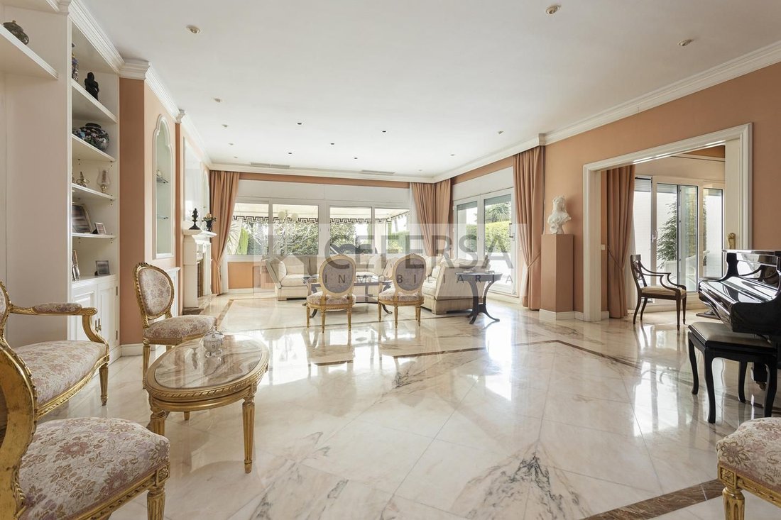 Townhouse in Les Corts, Barcelona, Spain 5 - 15523371