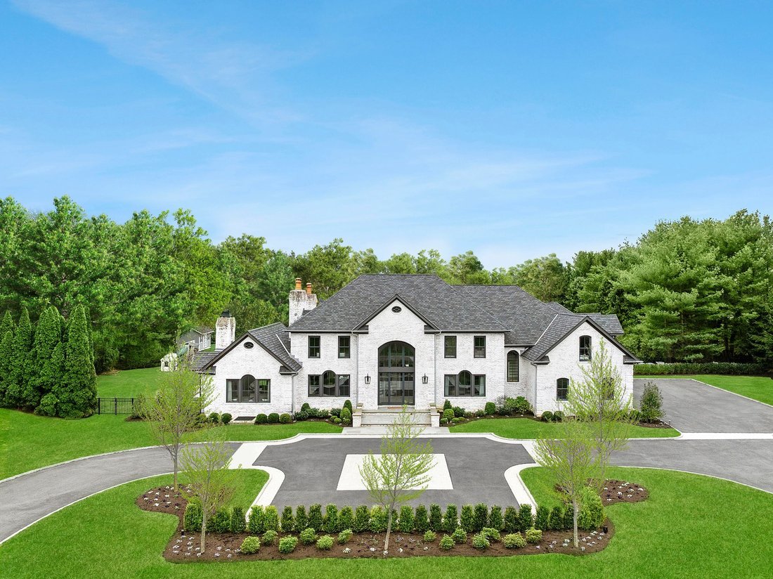 House in Old Brookville, New York, United States 1 - 15505025