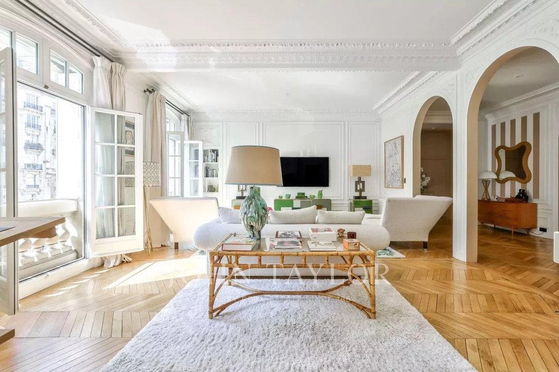 Apartment in Muette Nord, Paris 16e Arrondissement, Paris 1 - 15523641