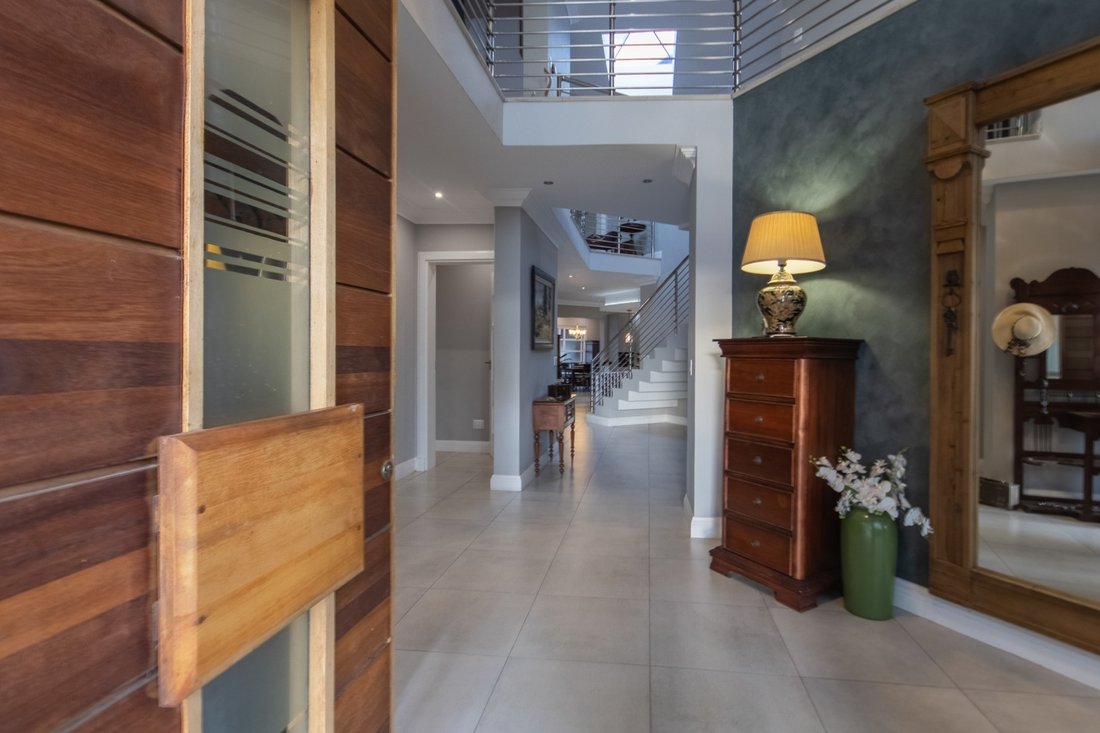 House in Hartbeespoort, North West, South Africa 5 - 15523910