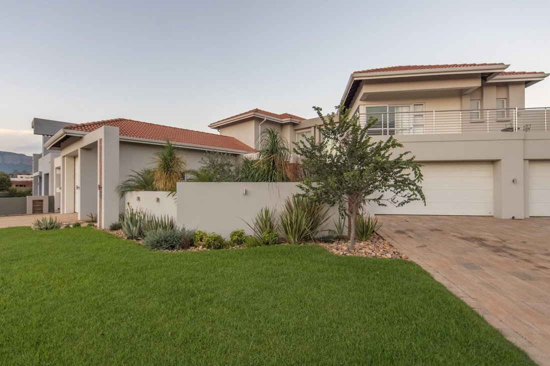 House in Hartbeespoort, North West, South Africa 1 - 15523910