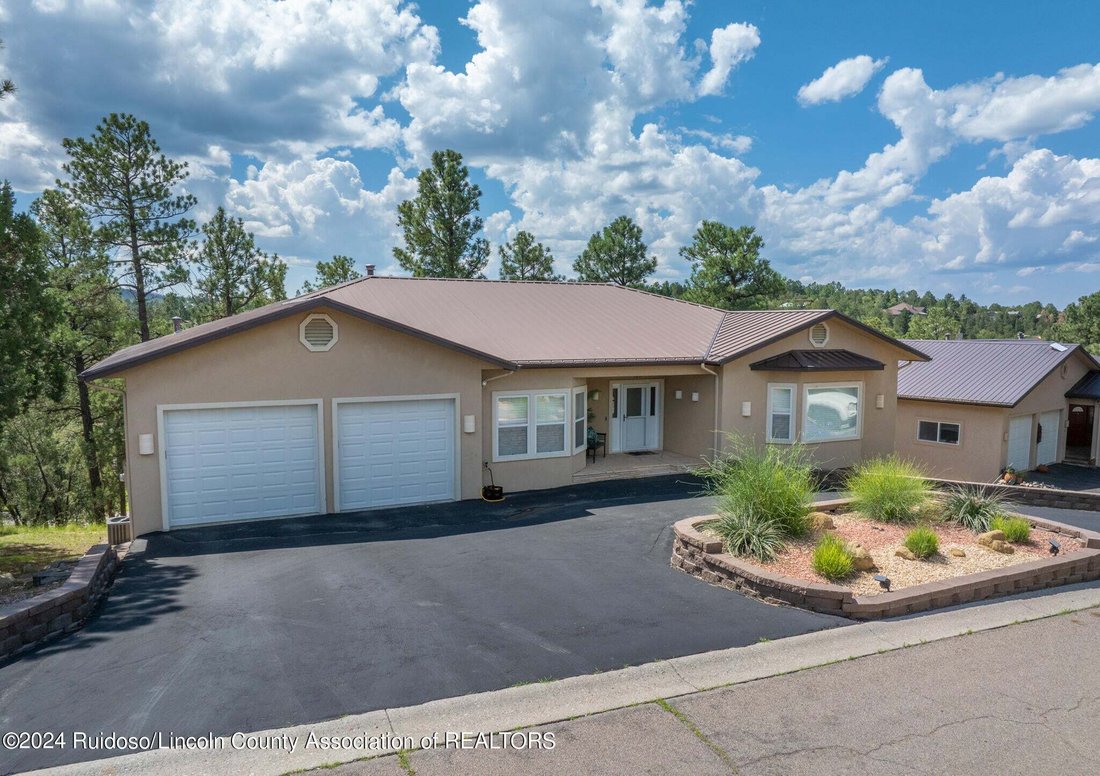 House in Ruidoso, New Mexico, United States 4 - 15523954