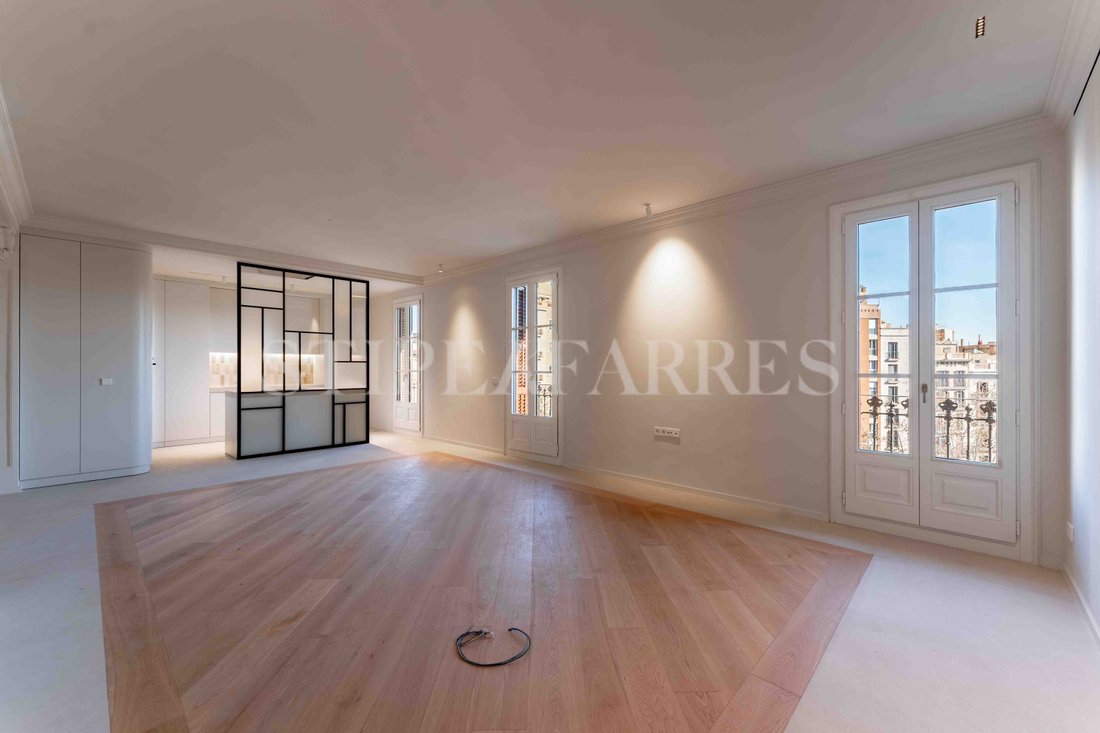 Apartment in Eixample, Barcelona, Spain 4 - 15524057
