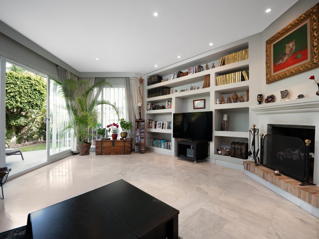 House in Sierra Blanca, Marbella, Spain 4 - 15524056