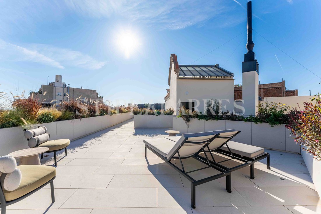 Apartment in Eixample, Barcelona, Spain 2 - 15524057