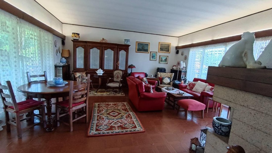 Villa en Arona, Piémont, Italie 4 - 15525709