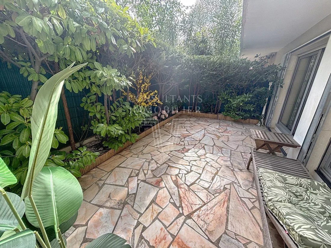 Apartment in Champerret-Berthier, Paris 17e Arrondissement, Paris 5 - 15524335