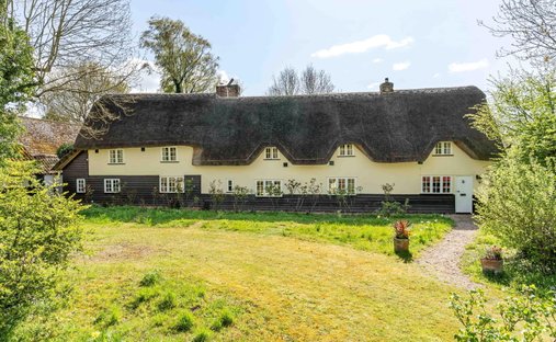 House in Ardeley, England 1
