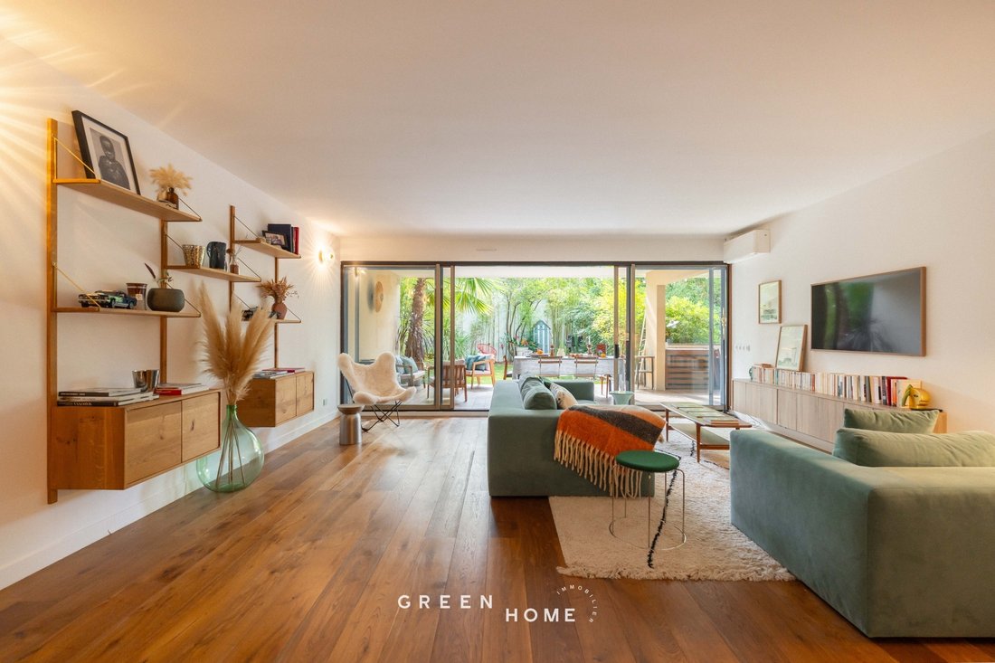 Apartment in Baille, 5e Arrondissement, Marseille 3 - 15524333