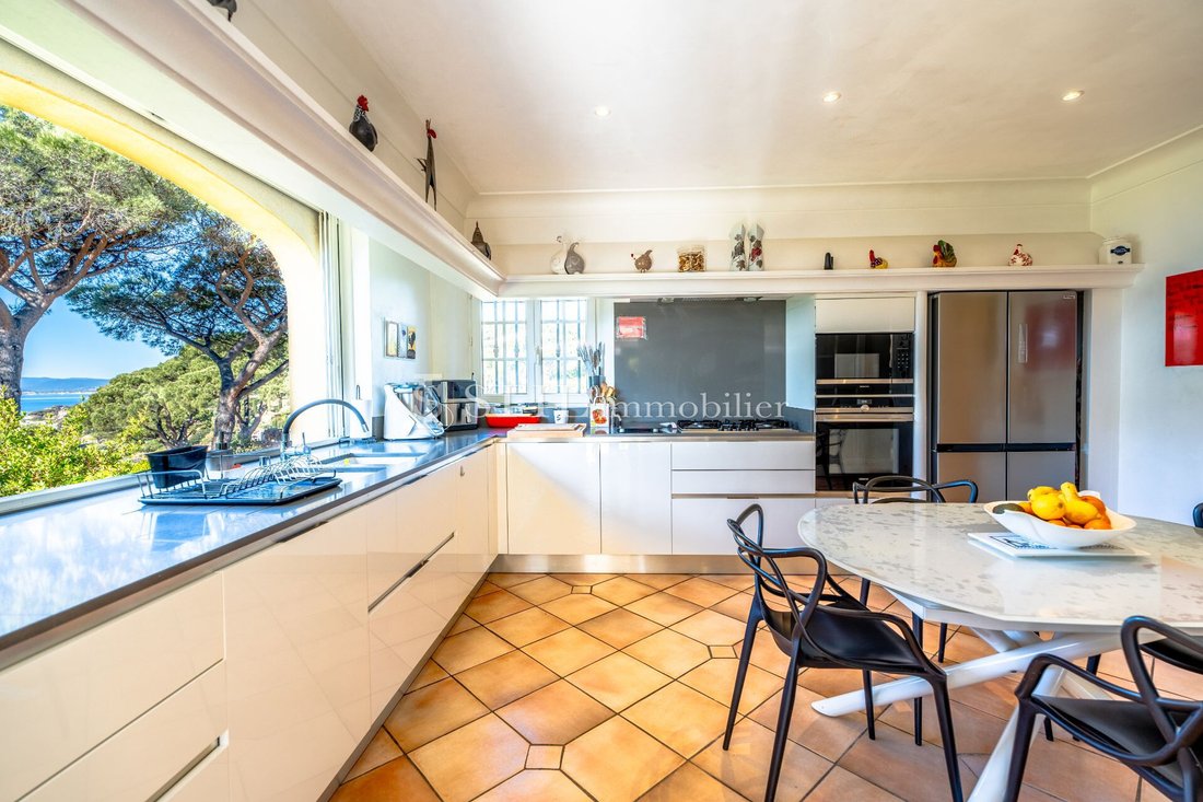 Villa in Ville-Les Saquedes-Le Bouillonnet, Sainte-Maxime, France 5 - 15395210