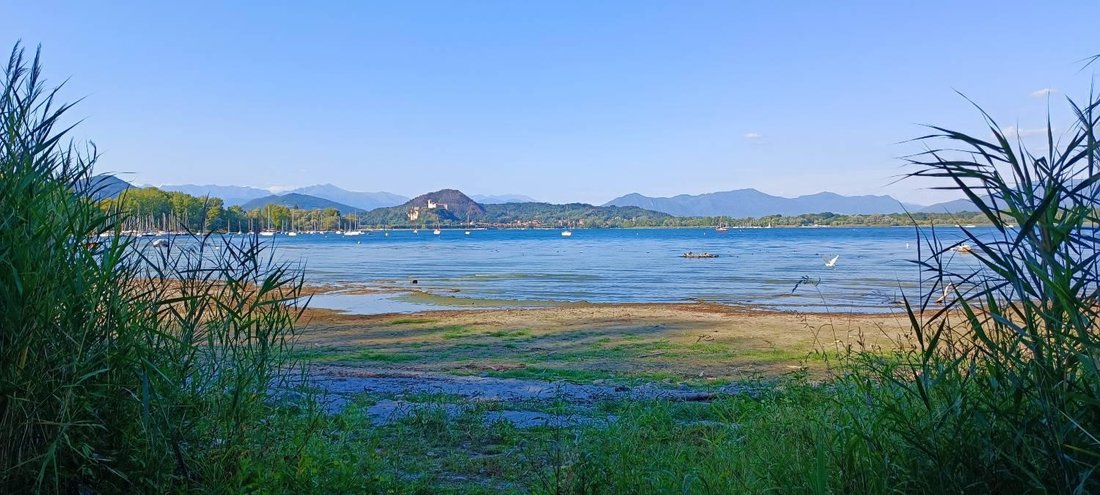 Terrain en Arona, Piémont, Italie 3 - 15525685